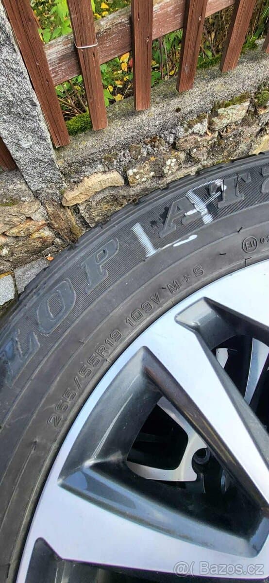 Originální alu kola 265/55 R19 Toyota Land Cruiser 150