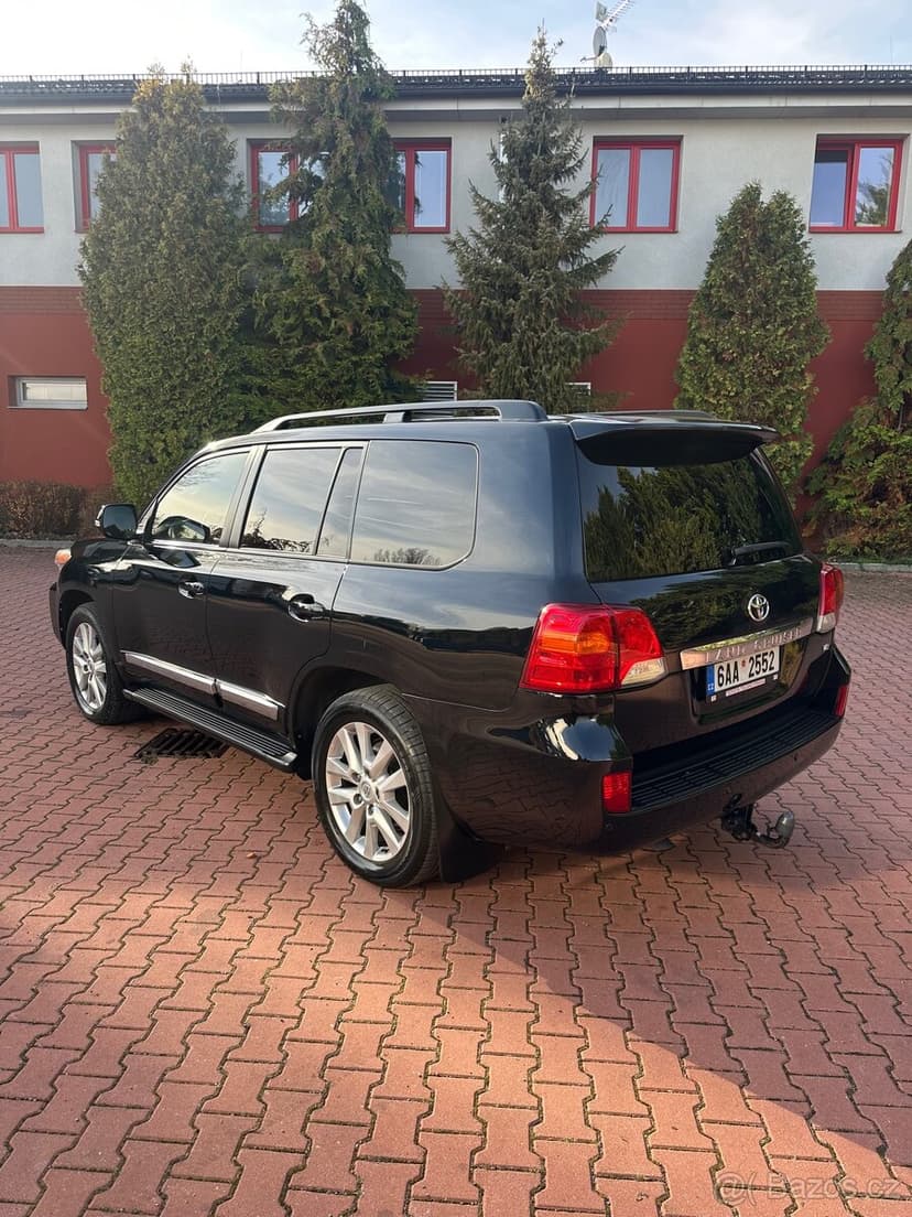Toyota Land Cruiser 200 4.5D-4D V8 Luxury 7mist