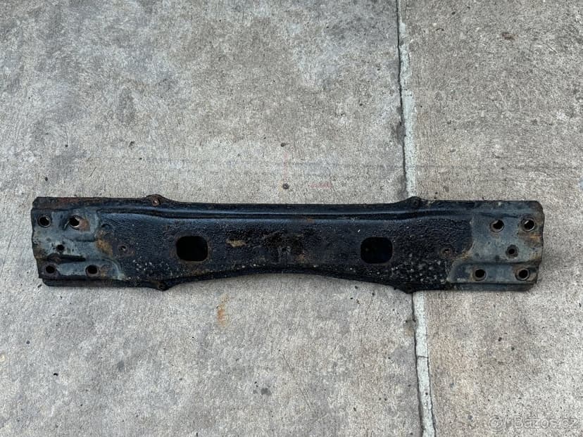 Palivová nádrž Nissan Patrol Y61 a jiné díly