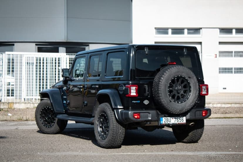 Jeep Wrangler Unlimited Sahara 4xe Plug-in Hybrid 1.majiteľ
