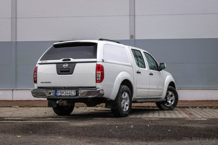 Nissan Navara DoubleCab 2.5D XE