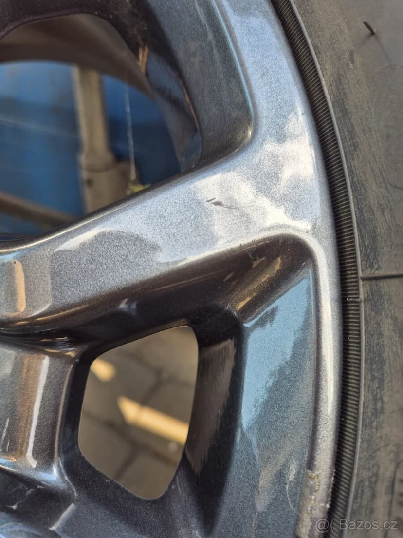 Letní sada Ford Ranger + vw Amarok 6x139,7 zánovní pneu