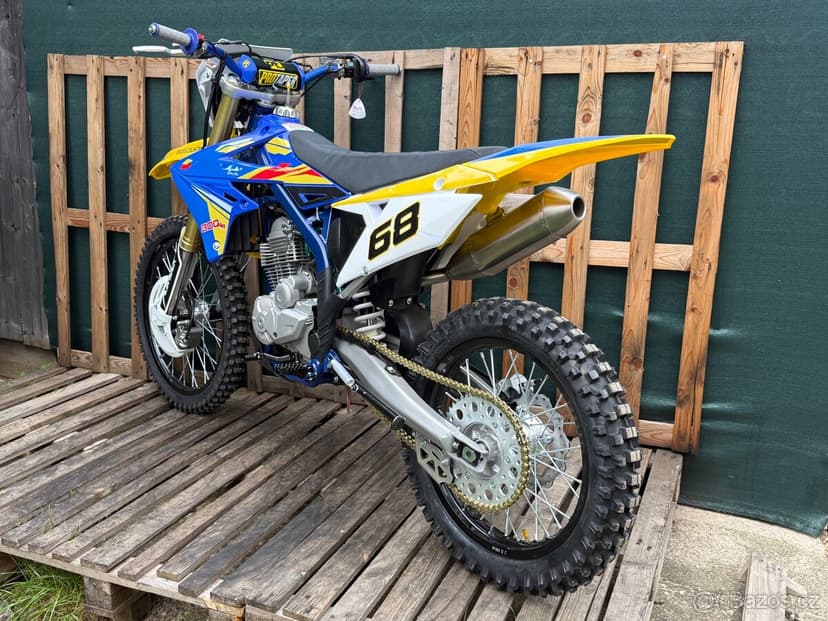 Pitbike Enduro 300ccm4T  21”/18” C117