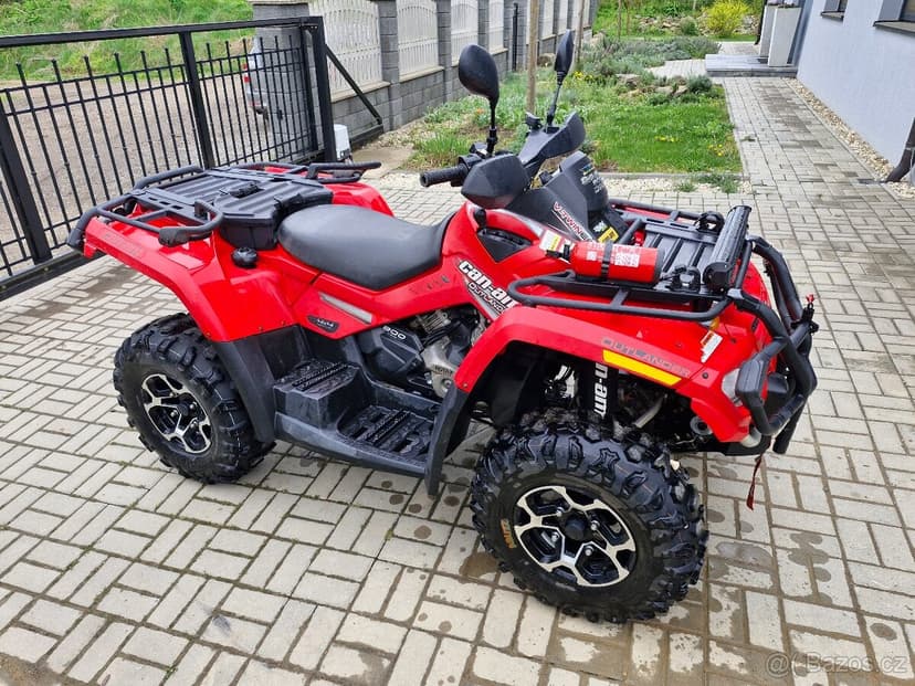 Can-Am outlander 800