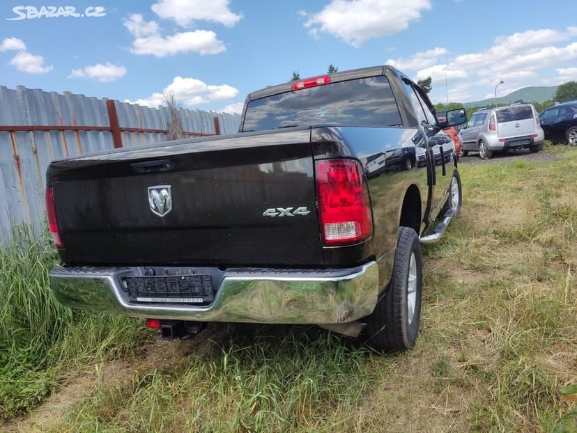 Dodge RAM 1500 V8 5.7 HEMI 4x4 rv 2014 dph