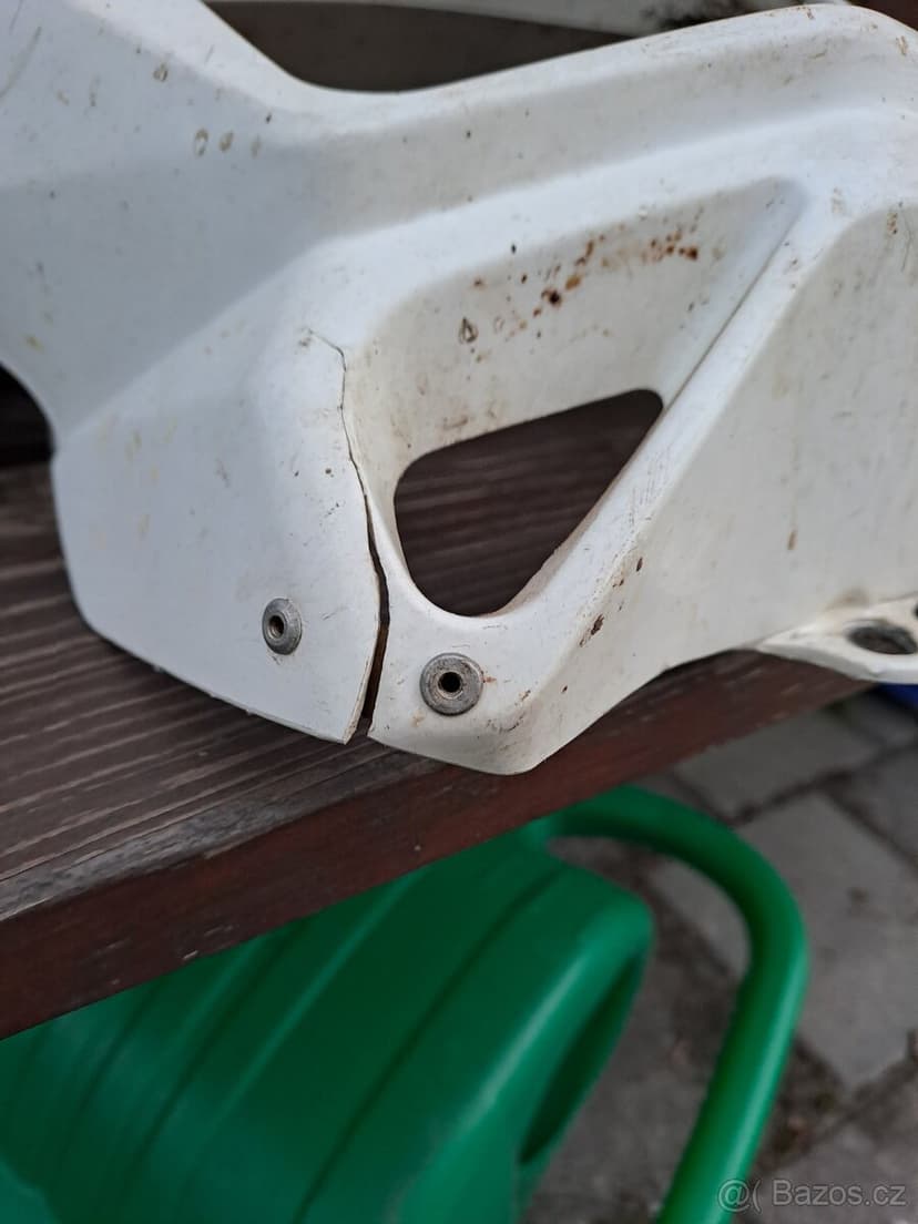 Suzuki DR-Z 400 díly