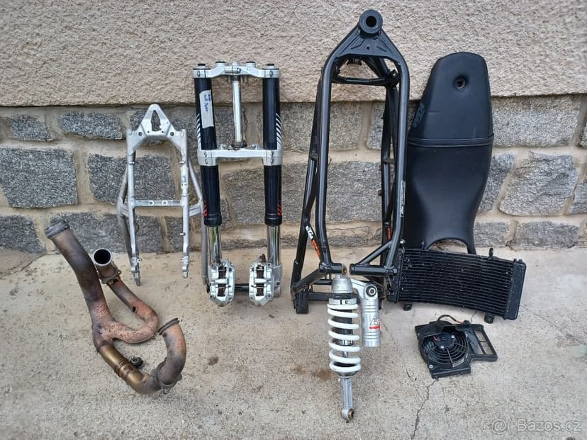 KTM LC8 990 SUPERDUKE - NÁHRADNÍ DÍLY