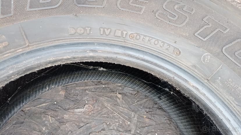 Terénní pneumatiky 245/70/16