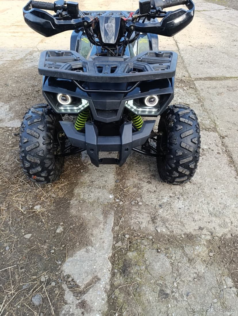 Dětská čtyřkolka