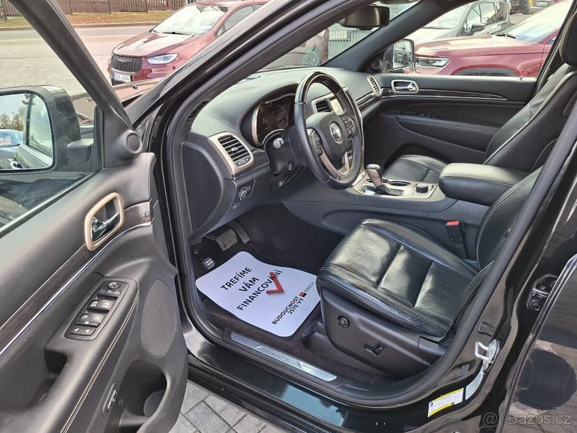 Jeep Grand Cherokee 3,6L OVERLAND 4x4, koupeno v ČR, nehav.