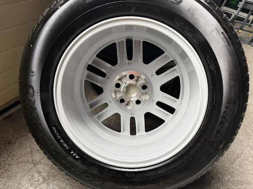 Zánovní universální sada č.0358 - Pirelli - 255/65/19