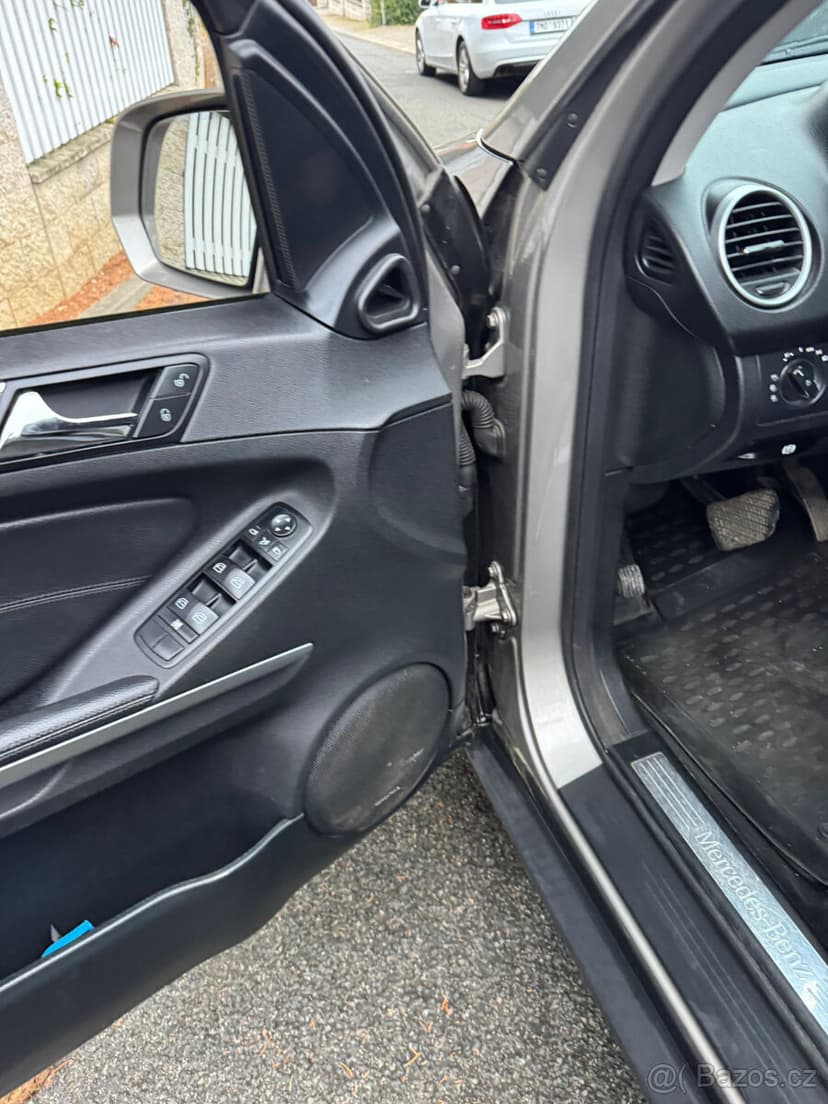 Mercedes-Benz ML 350 CDI AMG Sport Paket