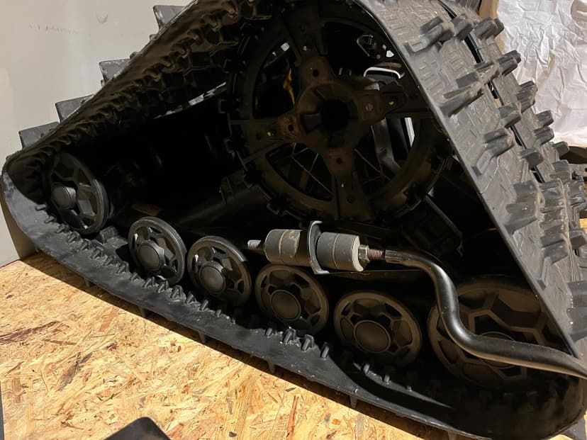 Prodám sněžné pásy na čtyřkolku