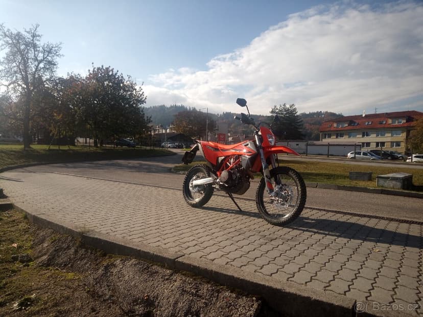 KTM 690 Enduro R 2024