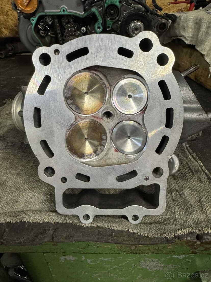 Ktm 690 sm NOVÝ MOTOR