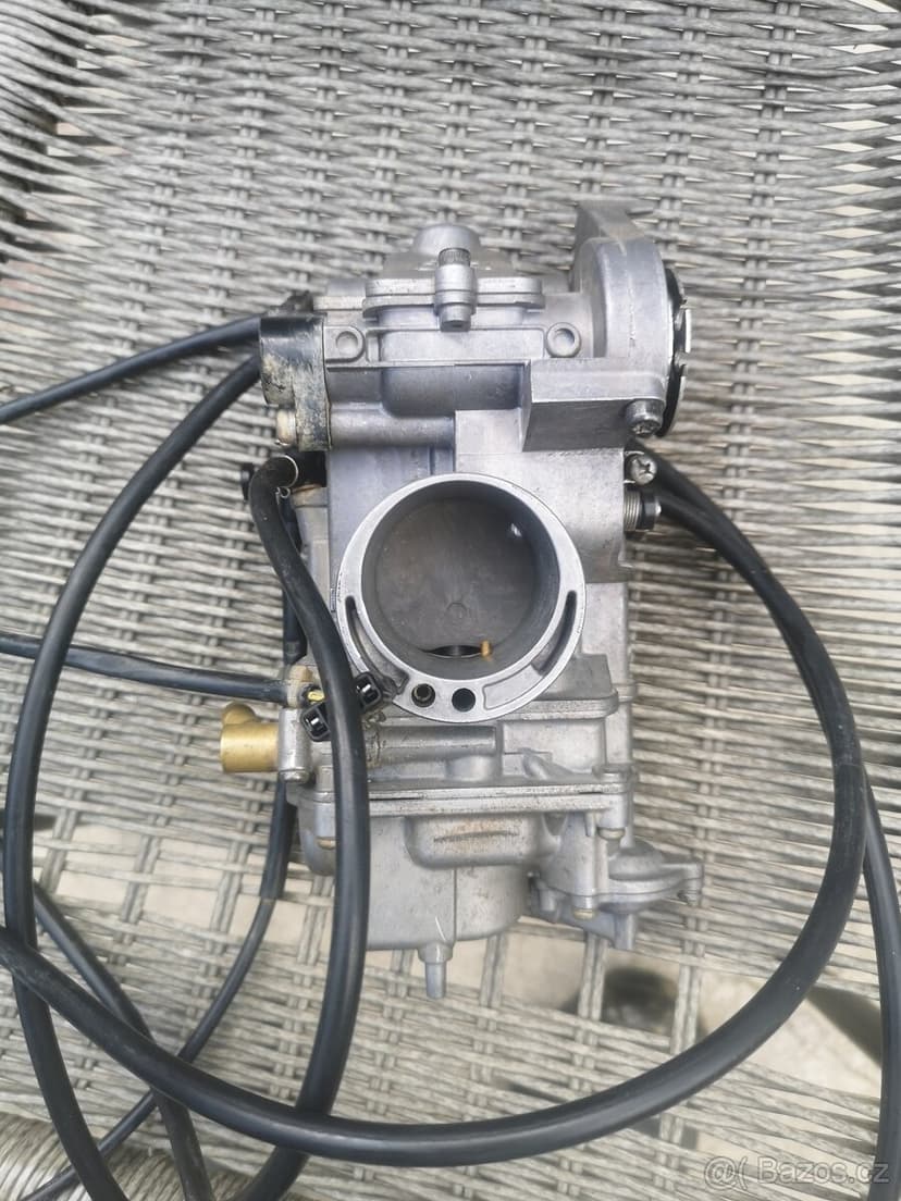 Honda CRF 450R, 2007, karburátor.