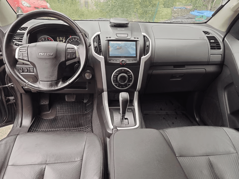 Isuzu D-max LS 2017 120kw automat