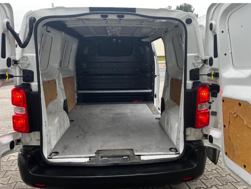 Odtahovka Renault Master 3.0