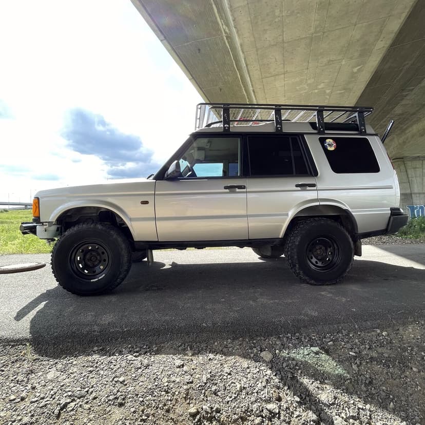 LAND ROVER DSCOVERY 2 _nová stk