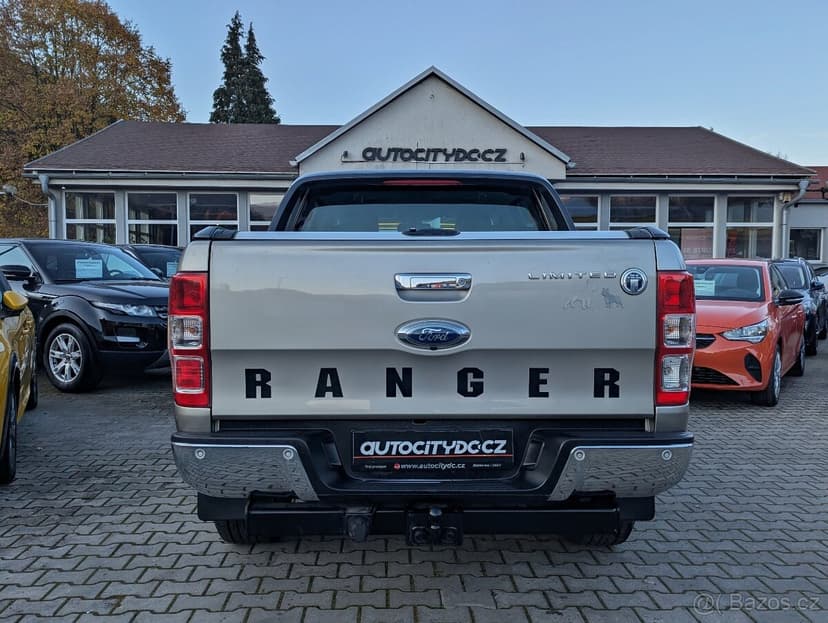 Ford Ranger LIMITED 3.2TDCi 147kW A/T KAMERA
