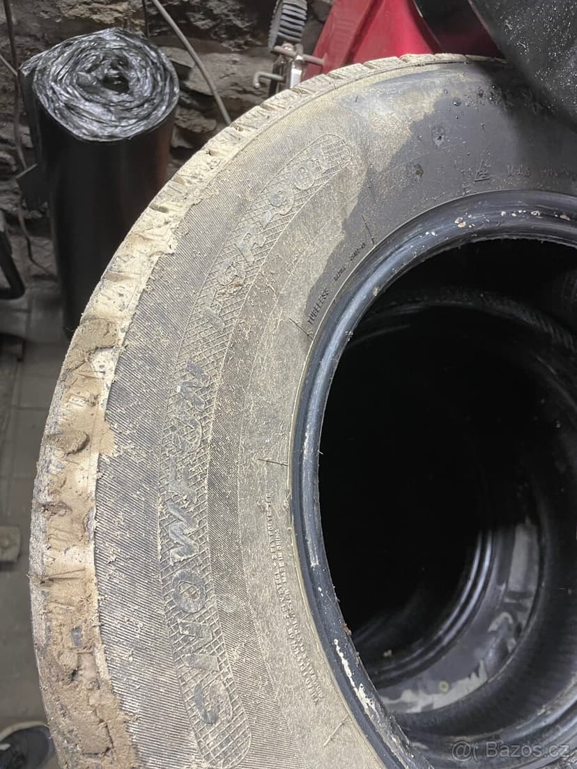 Zimní pneu Fortune snowfun FSR-901 205/70/15