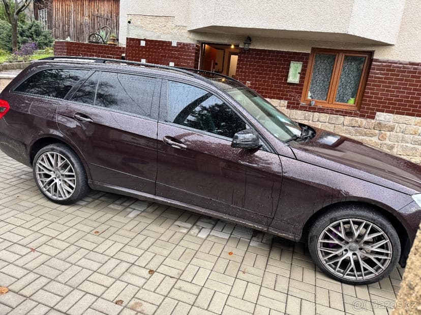 Prodám Mercedes - Benz W212 E350