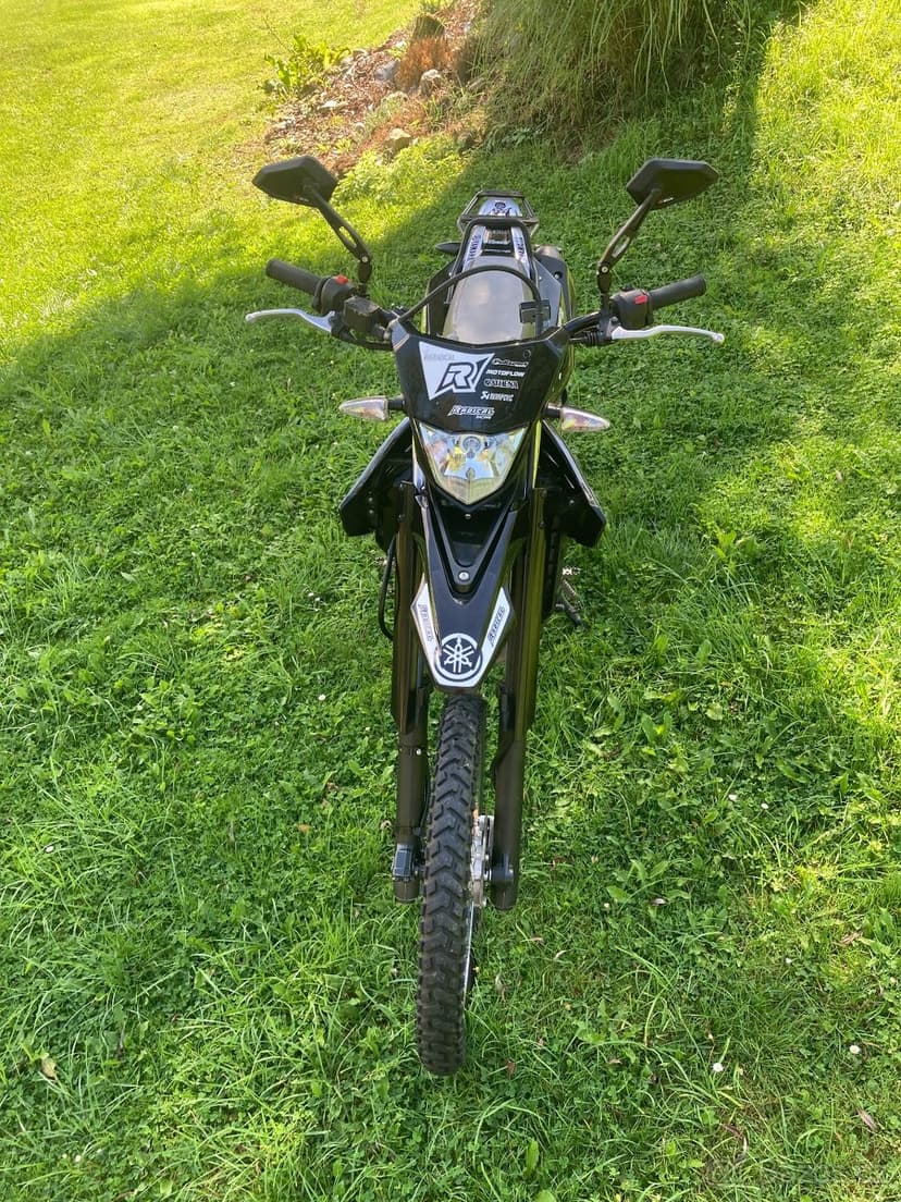 Yamaha WR 125 R