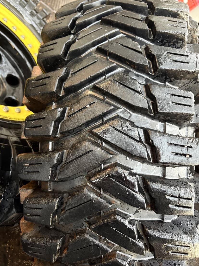 Maxxis Trepador Competition 37x12.5x16 +Beadlock