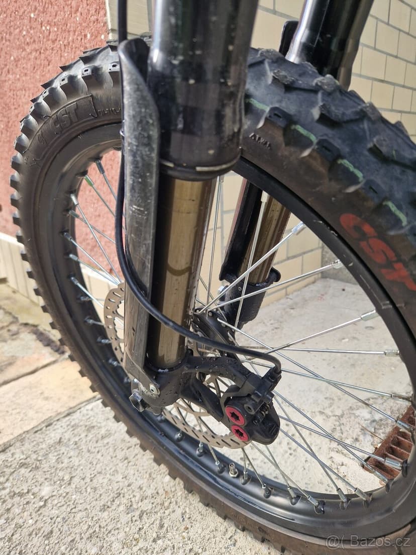 Talaria sting r 8kw - elektrické enduro