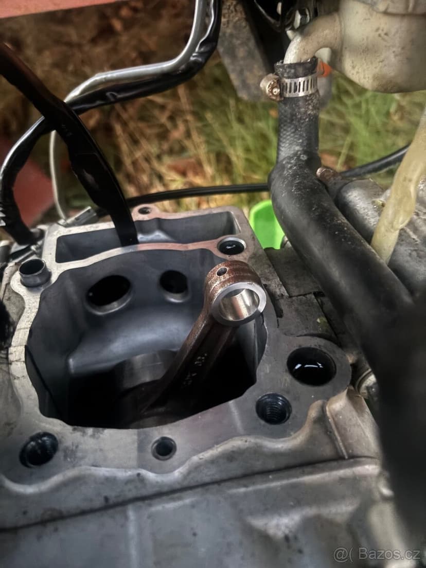 Kawasaki KX250F 2016 na opravu