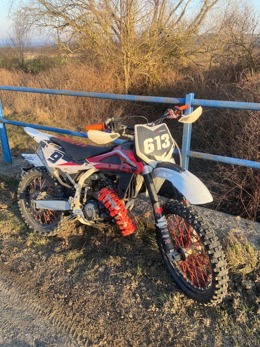 husqvarna cr 125 (144) 2010 2t