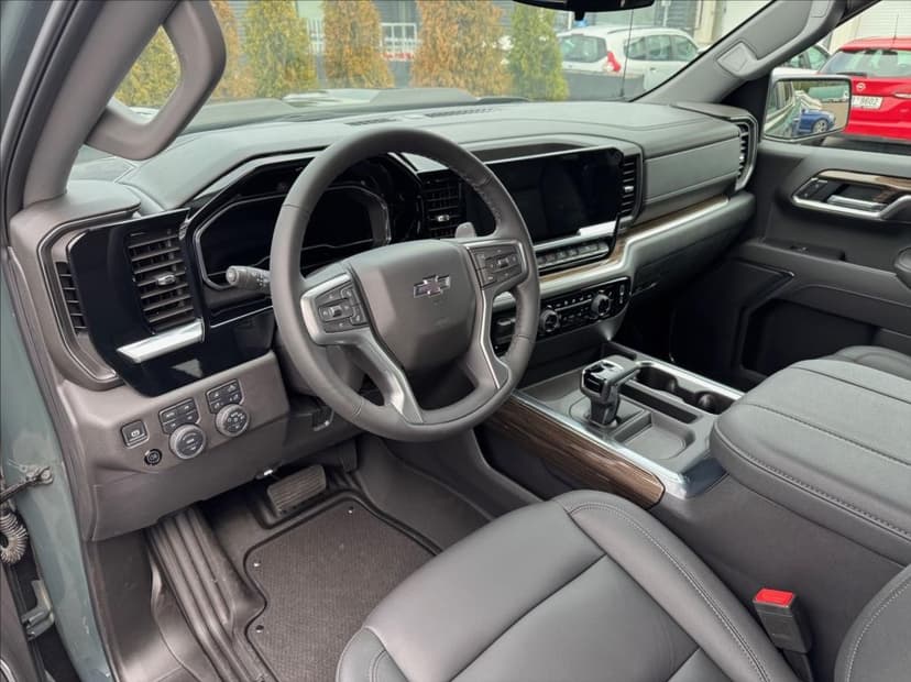 Chevrolet Silverado 6,2   LT Trail Boss V8 (2025)