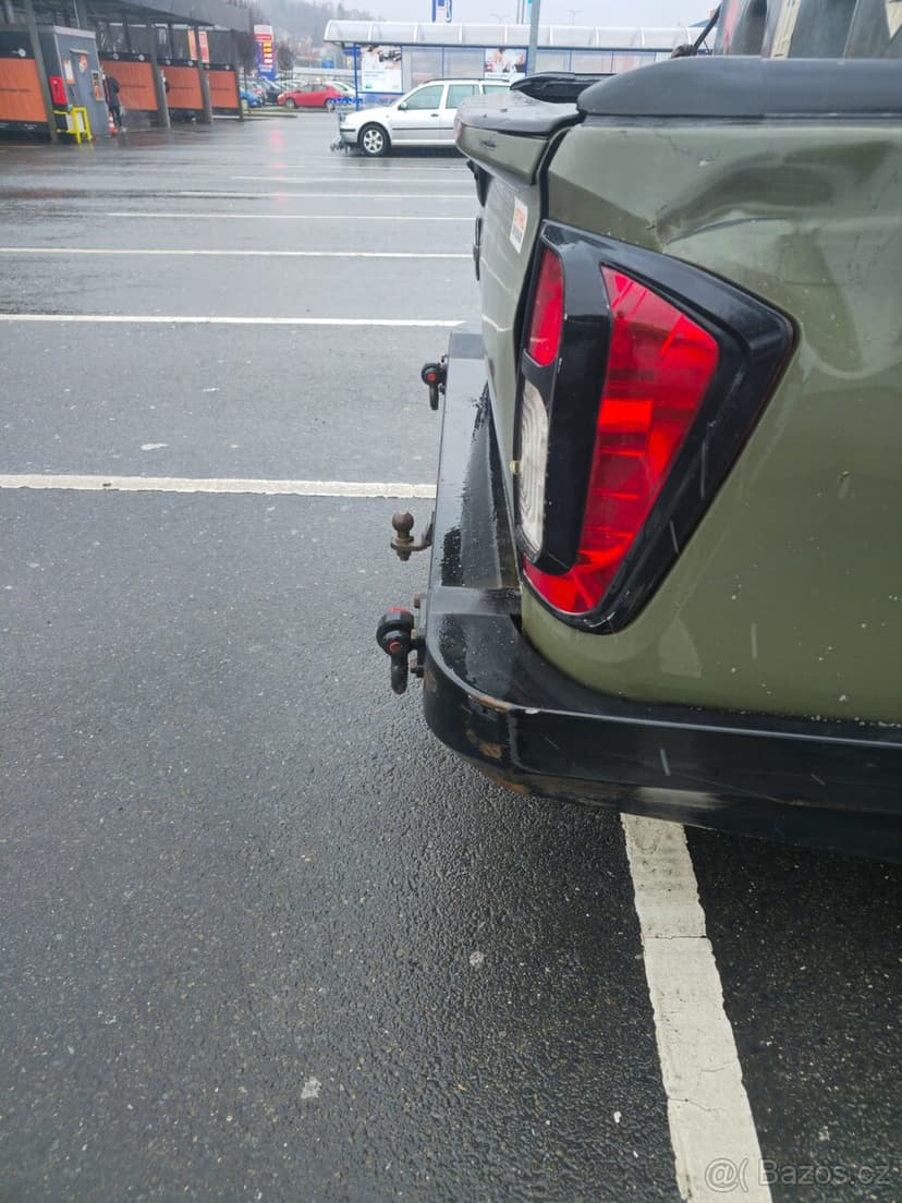 Nissan Navara NP300 2.3 dCi BITURBO 140 kW 4x4 AT dph