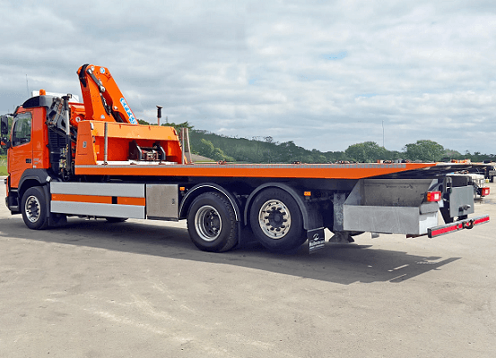 VOLVO FMX 450 6x2 - odtahovka s hydraulickou rukou