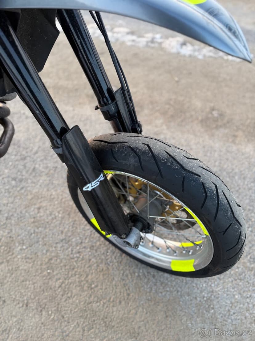 Husqvarna sm 610 supermoto