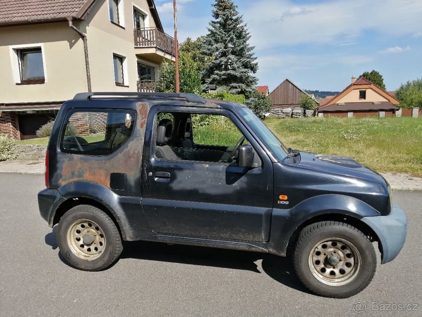 SUZUKI JIMNY 4X4 ,1,5 NAFTA, ROK 2007