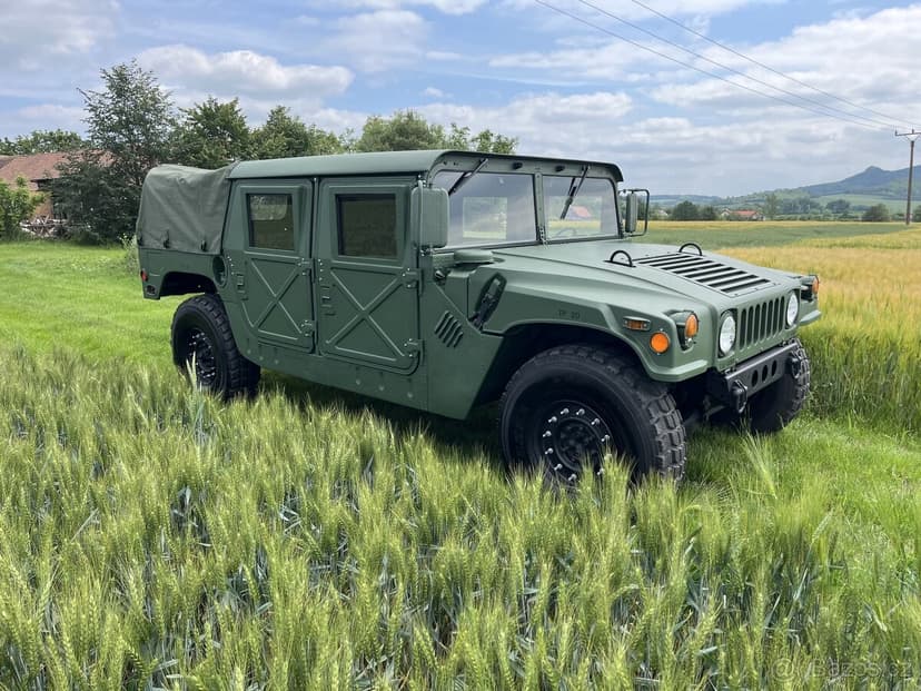 Humvee Hummer H1 HMMWV
