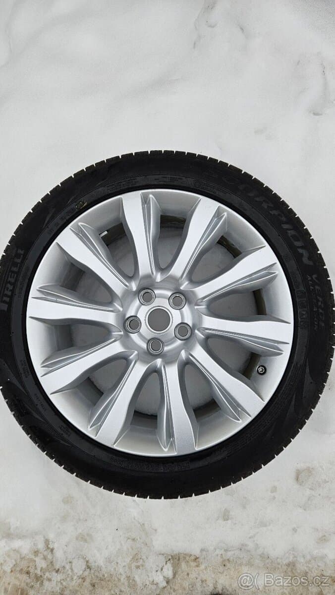 TOP ALU kola Land Rover 21" – 5×120, Pirelli 98 %