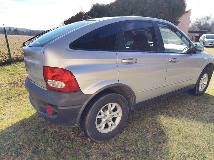 SSANGYONG ACTYON  230 LPG  4X4