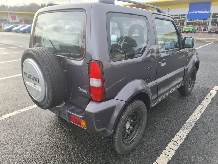 Suzuki Jimny 1.3 16V 4x4, 63kW, 8/2010, nová STK
