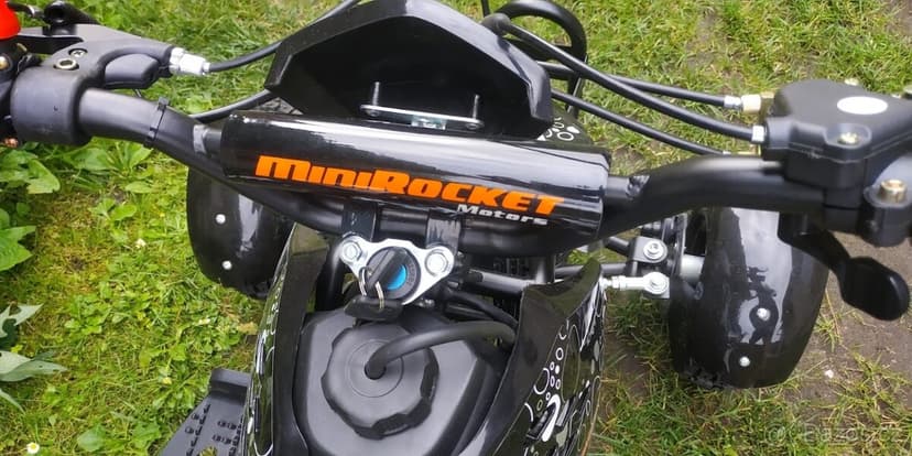 Nová modrá benzinová čtyřkolka 49ccm