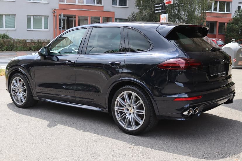 PORSCHE CAYENNE GTS 3.6 V6 BITURBO 324kW 4x4