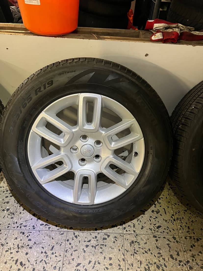 R19 DEFENDER 2020-24 L663 style 6010