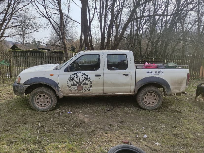 Nissan Navara d22 2.5 98kw