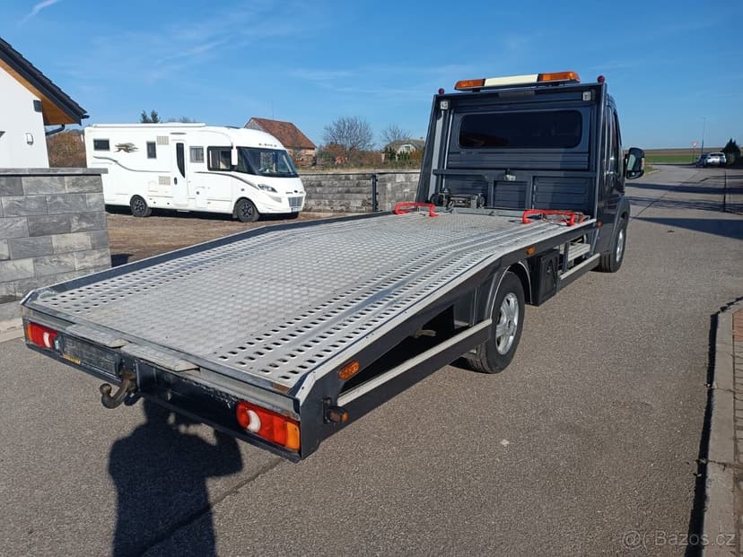 Prodám Fiat DUCATO 3.0 130kW odtahový speciál