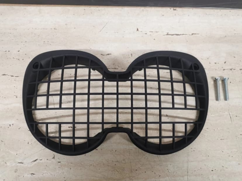 Honda XRV 750 RD07 Africa Twin Mriežka Svetlometu "S Ušami"