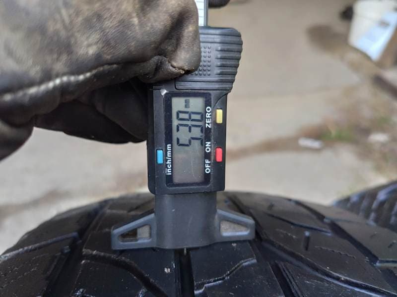 Offroad pneu Yokohama 265/70 R17