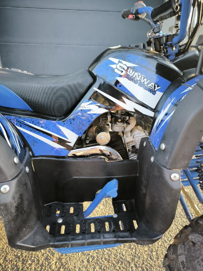 Dětská čtyřkolka