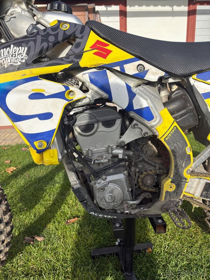 Suzuki RM-Z 450 2015