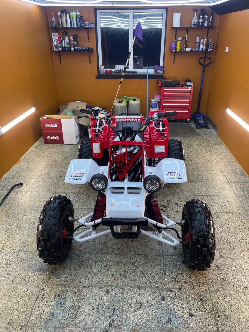 Yamaha yfz 350 BANSHEE